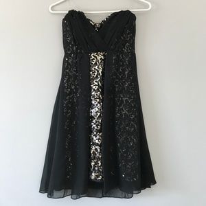 BRAND NEW- Von Maur Black and Gold Dress